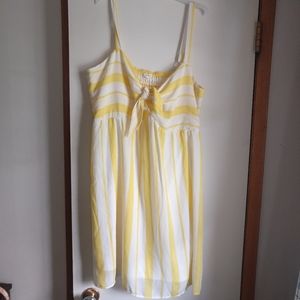 Maurices Striped dress Yellow/white tie front💛